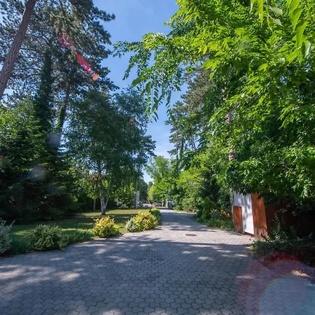 Hébergement de vacances Klimatisiertes In Mit Grill By Interhome Siófok