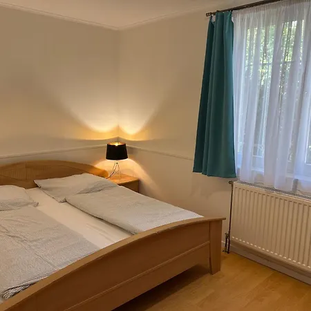 Дом отдыха Klimatisiertes In Mit Grill By Interhome *