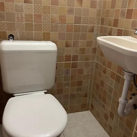 Hébergement de vacances Klimatisiertes In Mit Grill By Interhome Siófok