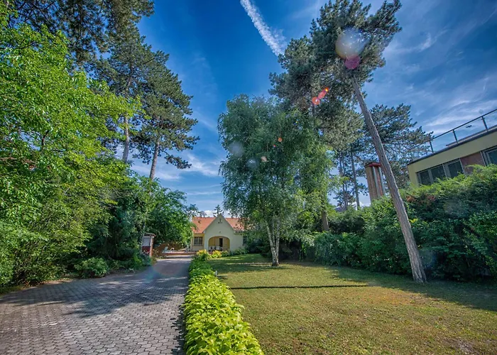 Prázdninový dům Klimatisiertes In Mit Grill By Interhome